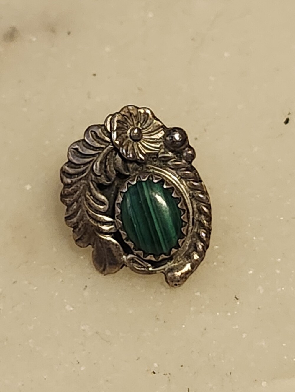 Vintage Navajo RB Sterling Silver Floral Pin with Green Malachite Cabochon